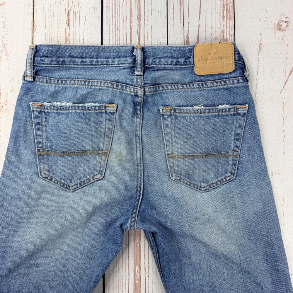 Abercrombie Kids Classic Straight Leg Jeans Light Wash Denim Size 16